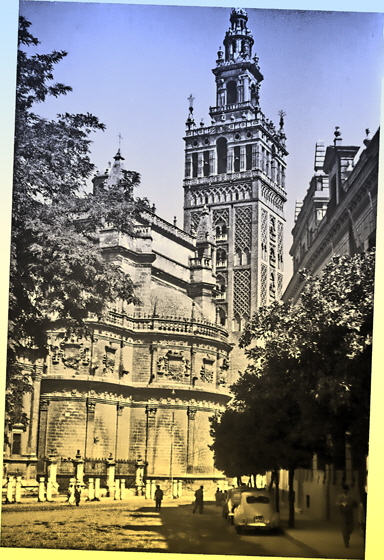img018-Sevilla-Kathedrale-01b-sharpen, denoise, black&white, color5-H560