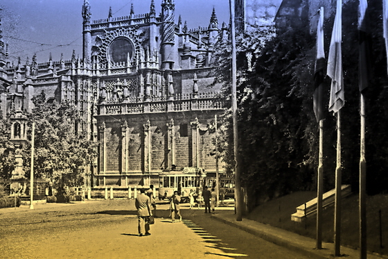 img019-Sevilla-Kathedrale-02a, sharpen, denoise, black&white, color5-560